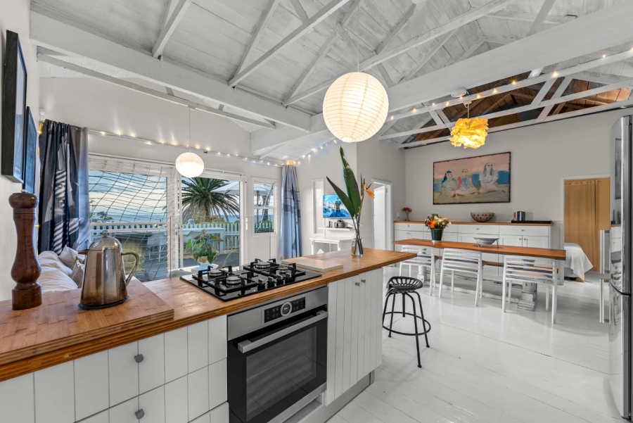 3 Bedroom Property for Sale in Clifton Western Cape